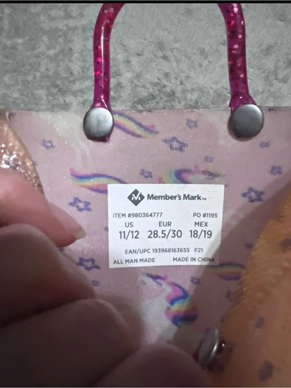 🔥4/20! Girls pink unicorn rain boots. Size 11/12